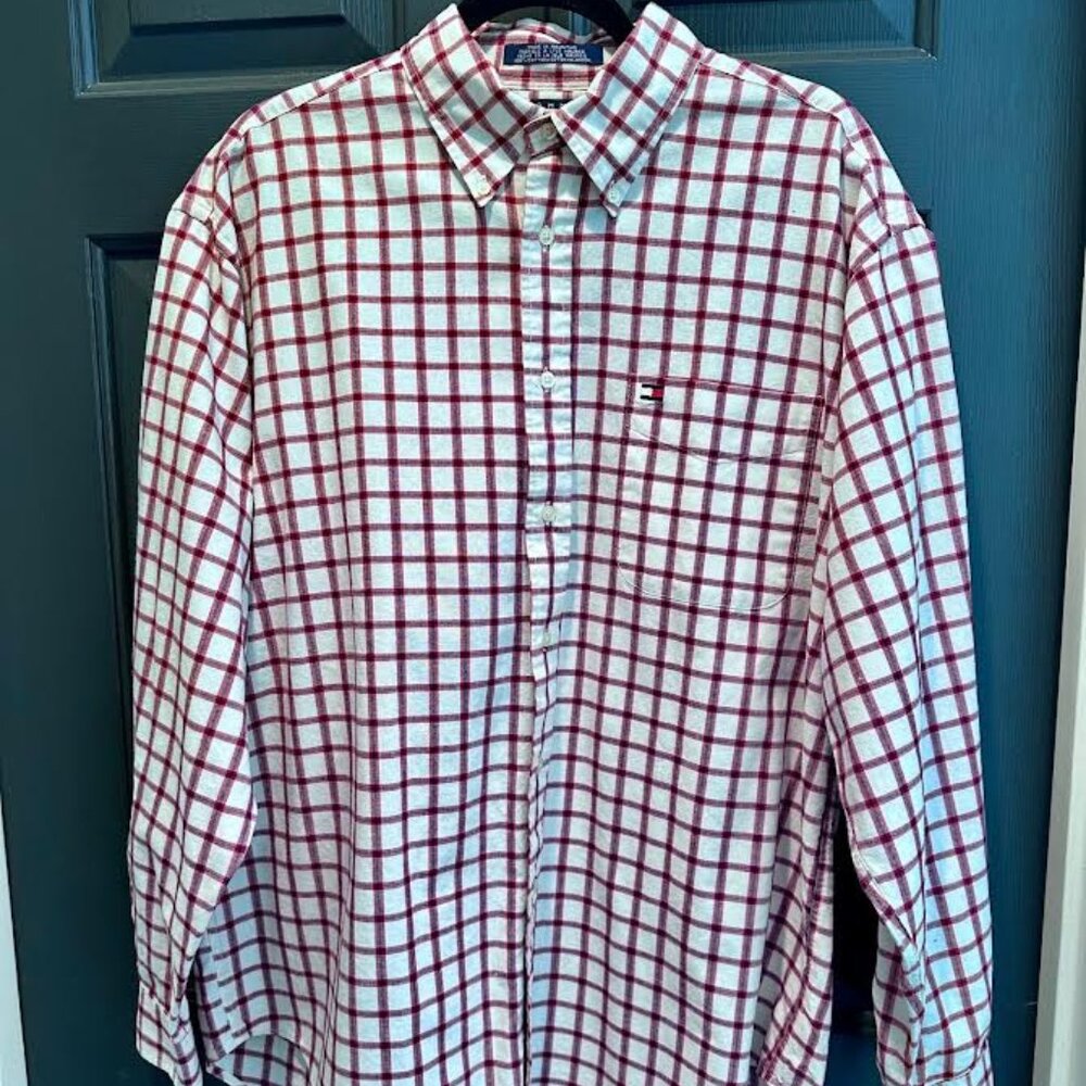 Tommy Hilfiger red and white plaid button down shirt Size Large